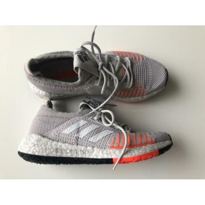NIEUW Adidas PulseBoost HD Sneakers Maat 38 2/3 grijs
