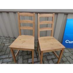 2 Houten (keuken) stoelen, nieuw