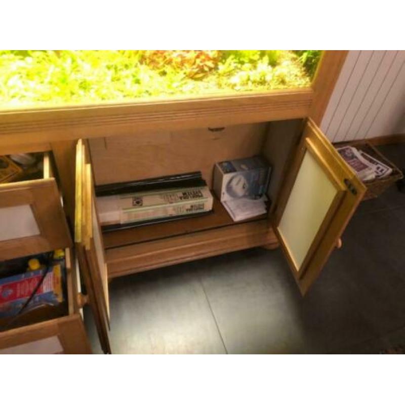 aquarium 160x50x50 compleet in een eiken kast