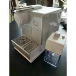 DeLonghi Lattisima touch Nespresso