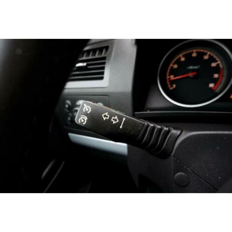 Opel Zafira 2.2 Temptation Clima_Cruise_Trekh_1 JR APK
