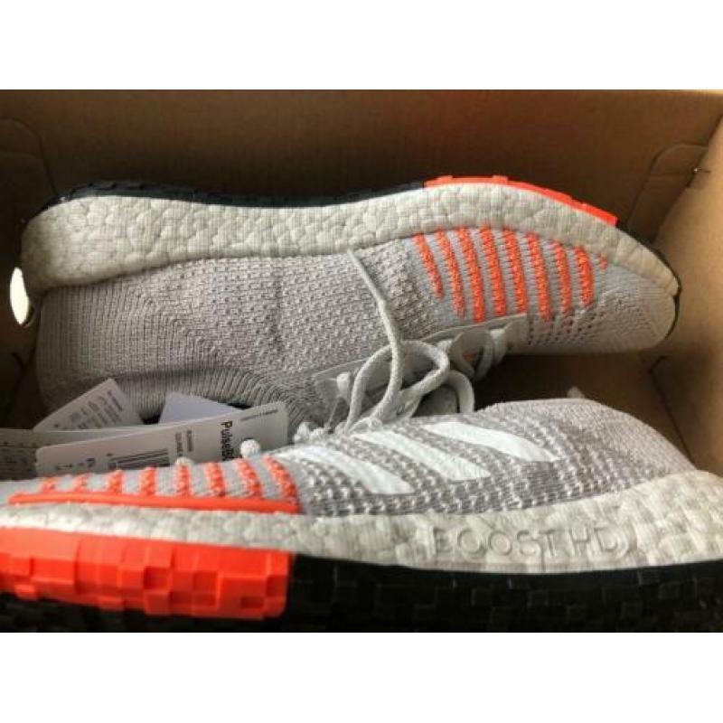 NIEUW Adidas PulseBoost HD Sneakers Maat 38 2/3 grijs