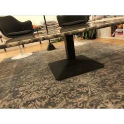 Marmer salontafel ‘Piediferro’ van Scarpa voor B&B Italia