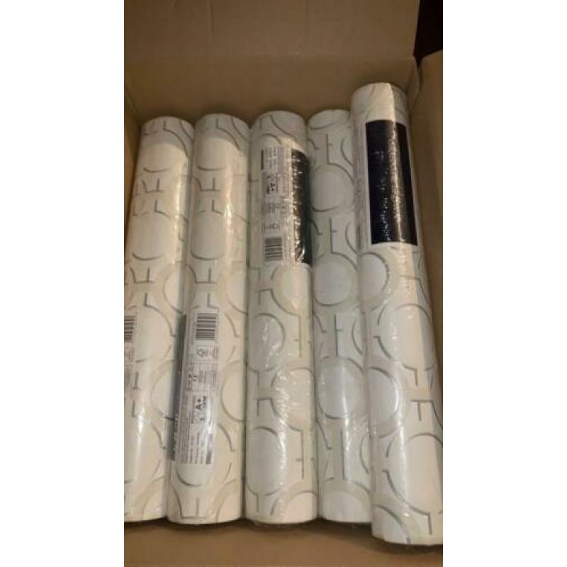 Nieuwe behang van Graham Brown pattern 32-355 ICE withe 5 st