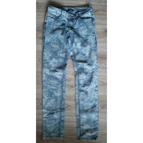 Supergave gebloemde jeans, maat 36, nieuw!
