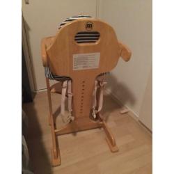 Houten kinderstoel