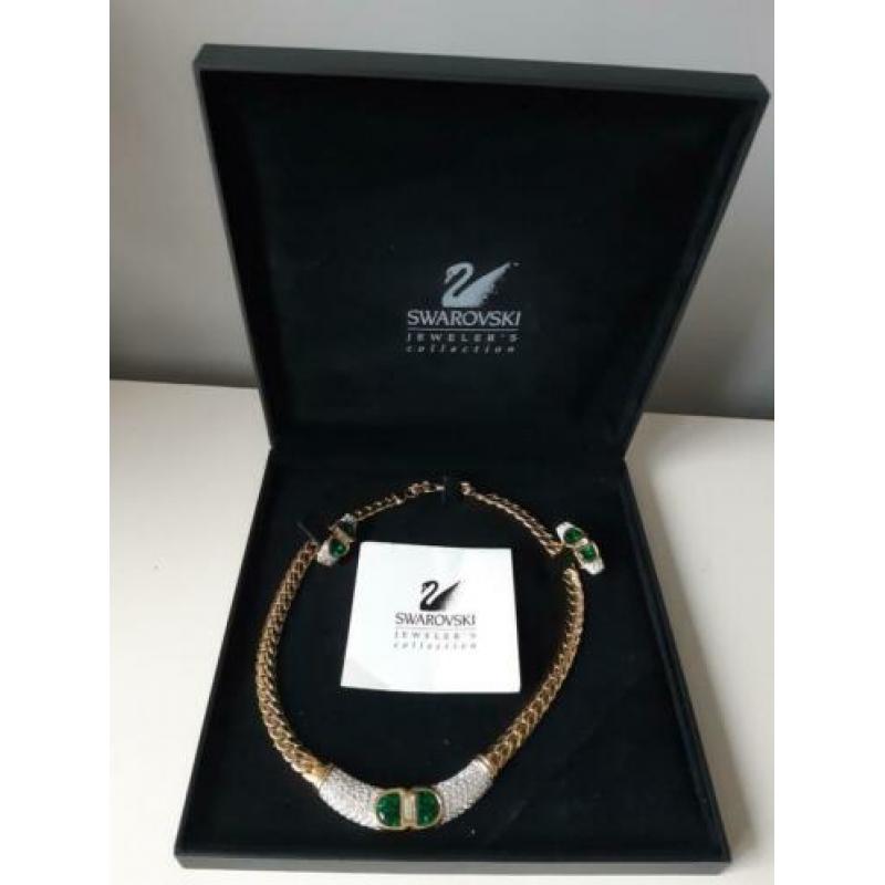 Swarovski ketting en oorklipjes