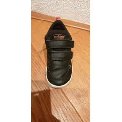 Adidas schoentjes