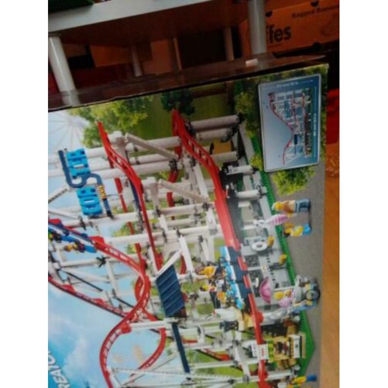 Lego 10260
