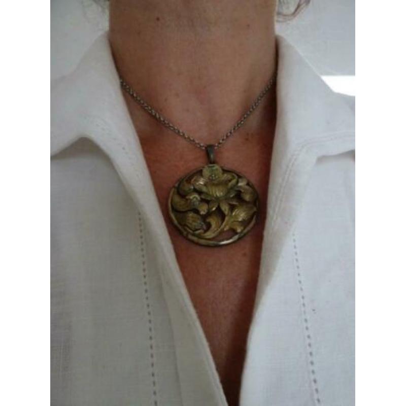 Jugendstil/art nouveau grote florale hanger, zilver/Luxeriös