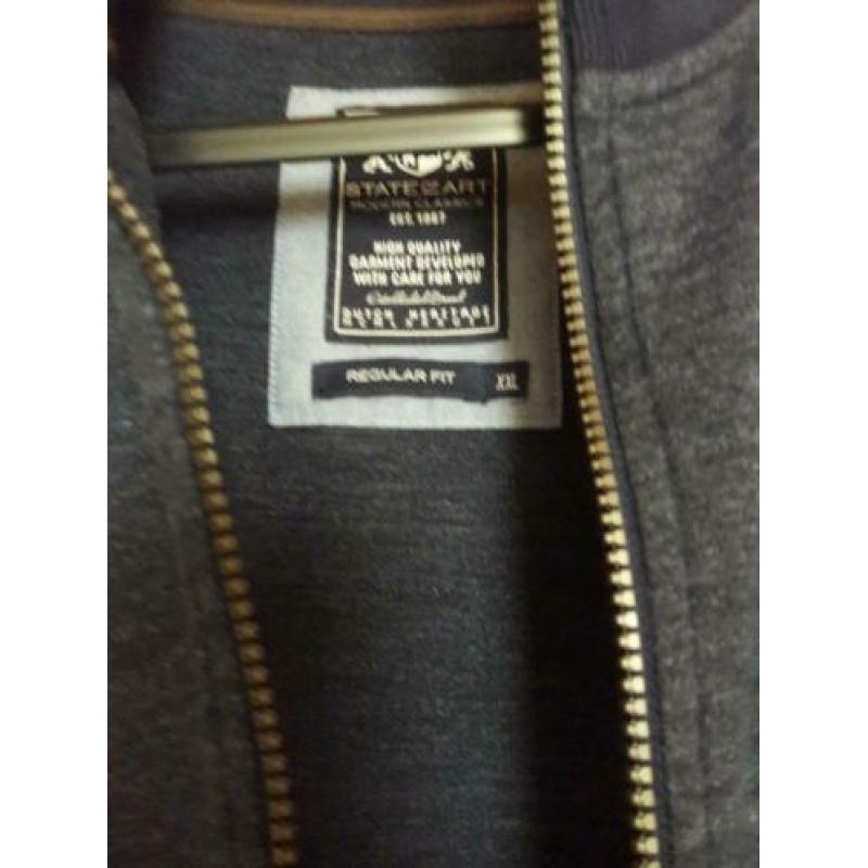 Herenvest maat XXL kleur blauw.