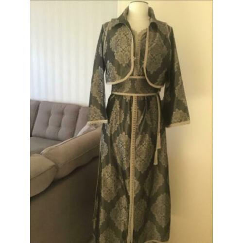 Prachtige Driedelige Takchita/Kaftan/Abaya Nieuwstaat