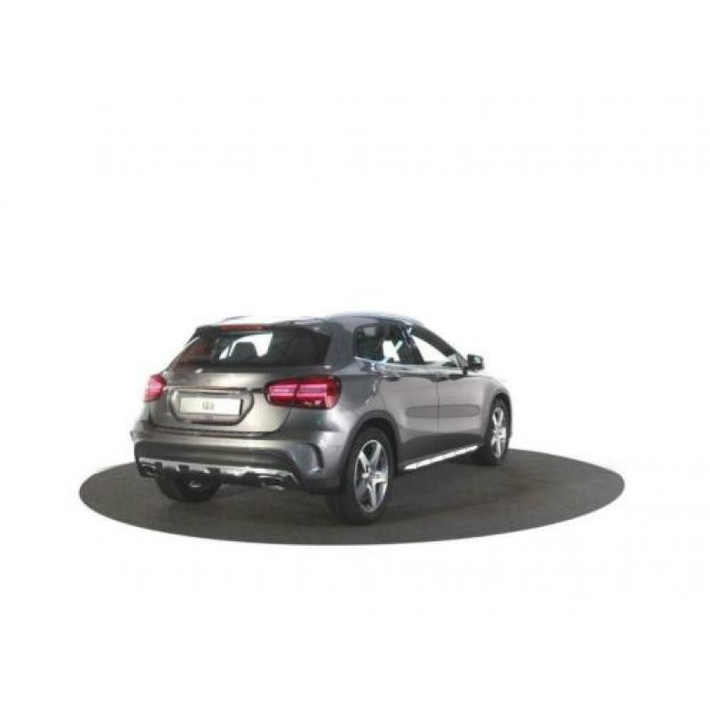 Mercedes-Benz GLA-Klasse 180 Sport Edition AMG Limited | | T