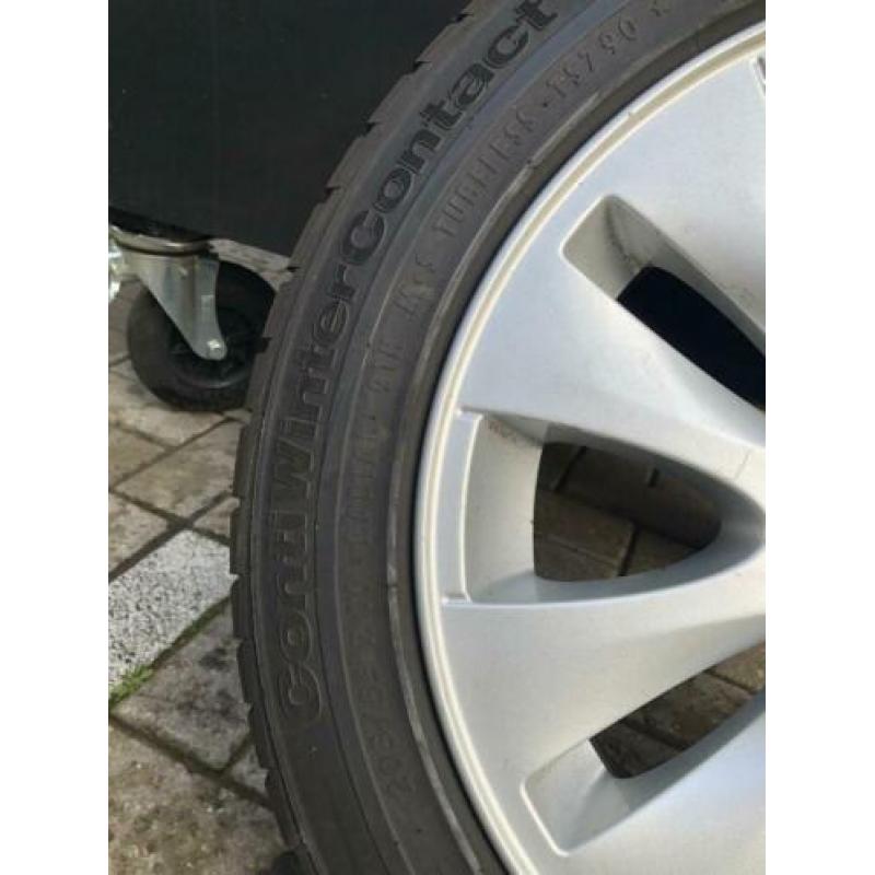 16 inch originele winterset BMW 1 serie style 229 Nieuwstaat