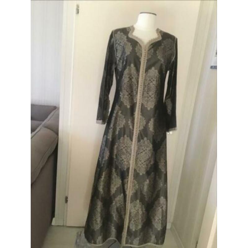Prachtige Driedelige Takchita/Kaftan/Abaya Nieuwstaat