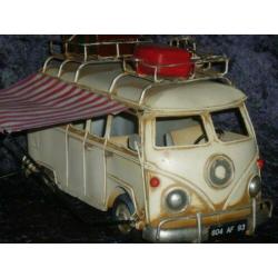 Volkswagen 13 Window Camper (Metal Schaalmodel)