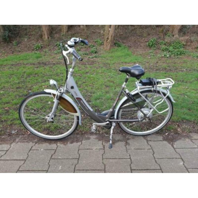 Elektrische damesfiets   Sparta ion m-gear Km 719 km