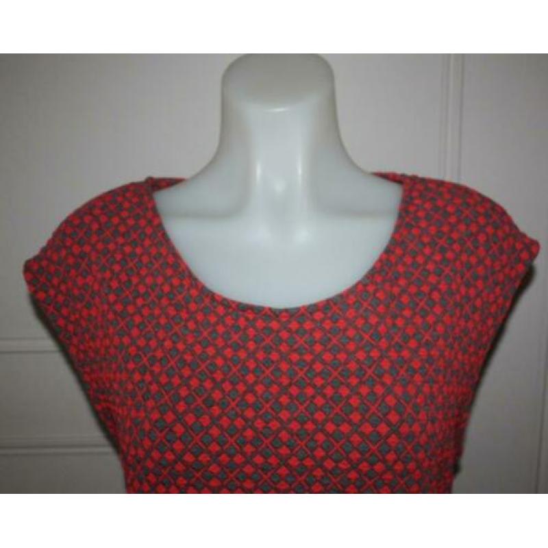 Prachtige set jurk/jas mt 42/44 **NORAH valt als 46 .