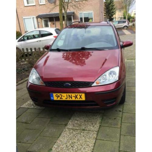 Ford Focus 1.6 I Wagon 2002 Rood