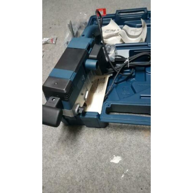 Bandschuurmachine Bosch GBS 75 AE 75MM