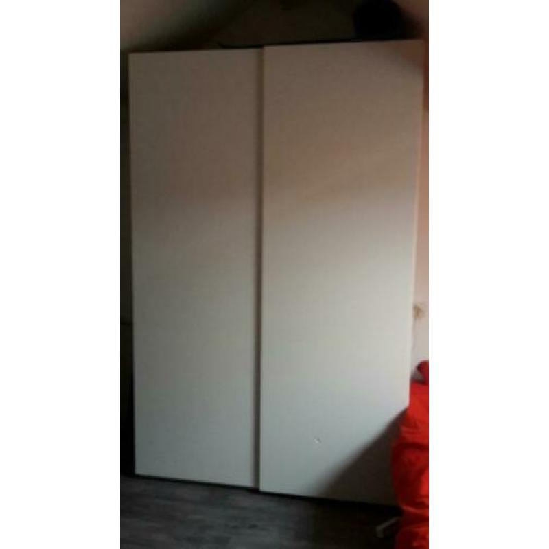 Pax ikea kledingkast schuifdeuren