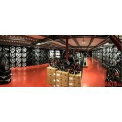 255/30R22 + 295/25R22 Nieuwe Pirelli P Zero Nero zomerbanden