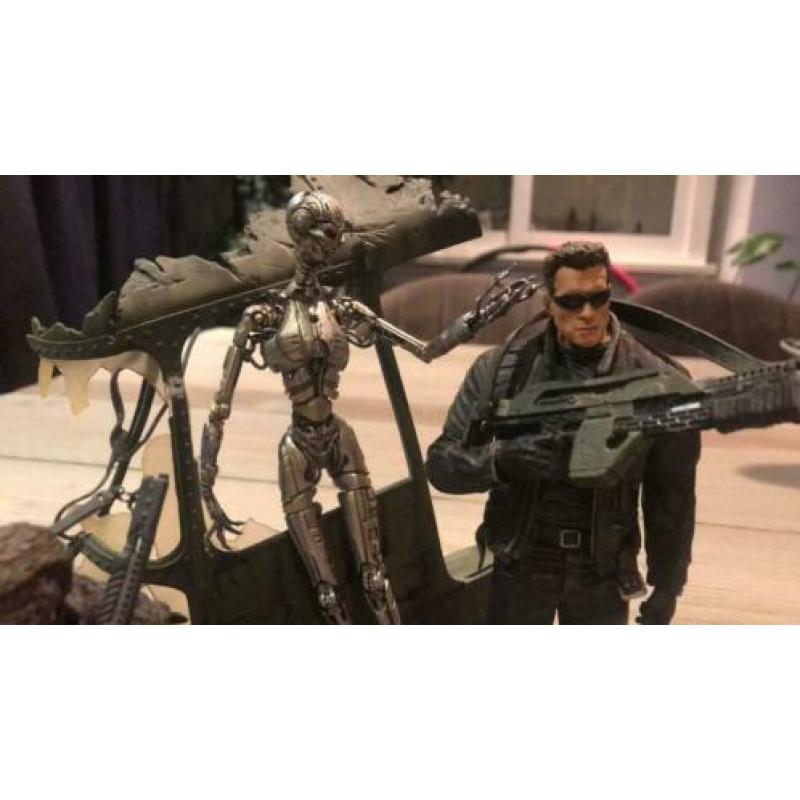 Terminator figure
