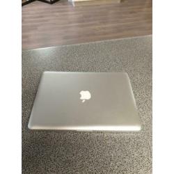 MacBook Pro 13-Inch "Core i5" 2.5 Mid-2012 8GB DDR3 320GB