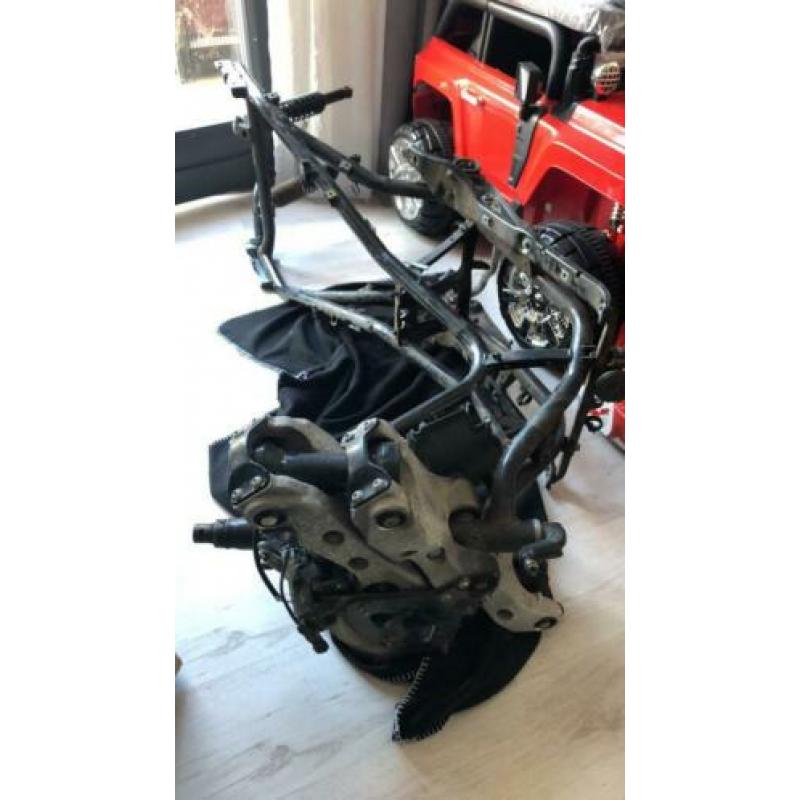 Frame piaggio mp3 125 met kenteken