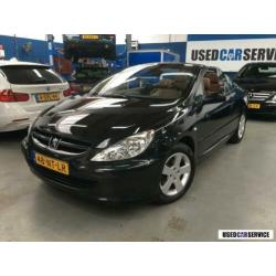 Peugeot 307 CC 2.0 16V Leder Navi Stoelverwarming