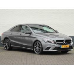 Mercedes-Benz CLA-Klasse 180 Urban Night Navi Camera Climate