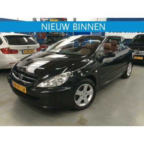 Peugeot 307 CC 2.0 16V Leder Navi Stoelverwarming