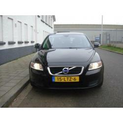 Volvo V50 1.6 D2 Advantage - Nette auto! € 5.750,00