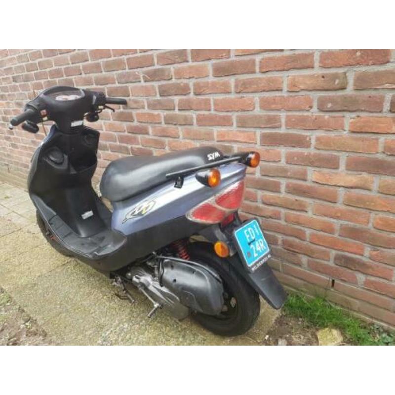 Sym DD (Snorscooter)