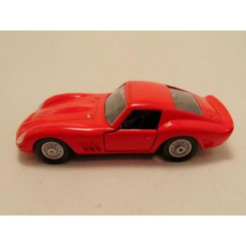 Ferrari 250 GTO 1:38 Maisto rood