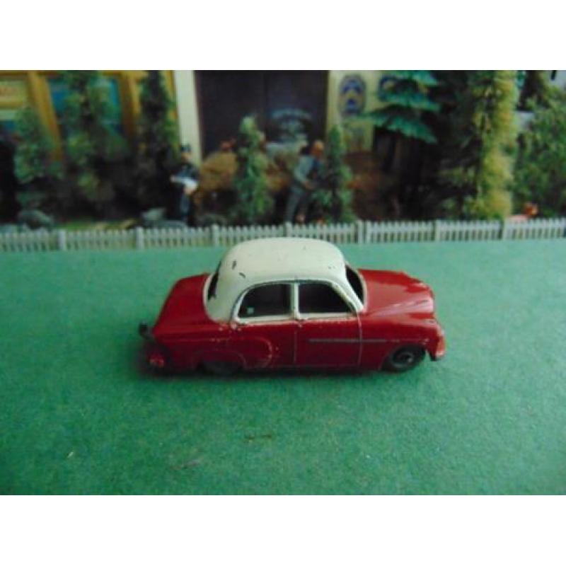 Matchbox series moko lesney no 22 vauxhall cresta