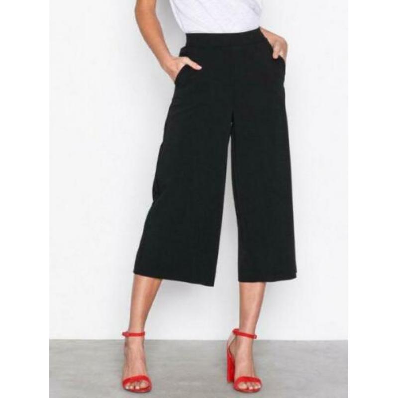 Object Gabbie culotte vlot zwarte 3/4 joggingbroek mt 36/S