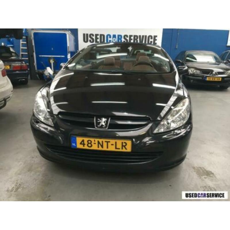 Peugeot 307 CC 2.0 16V Leder Navi Stoelverwarming