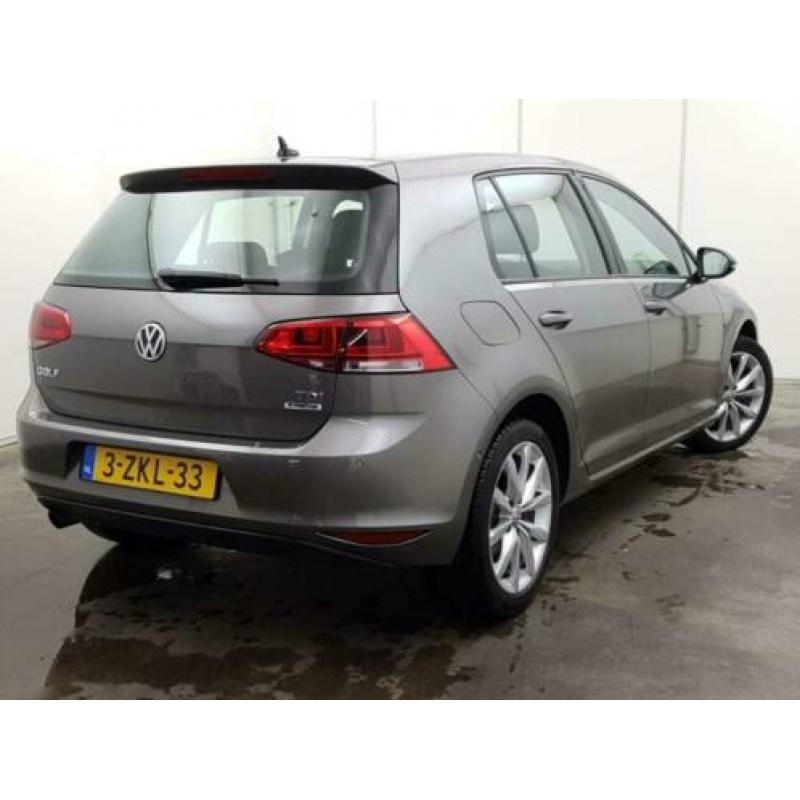 Volkswagen Golf 1.6 TDI HIGHL. GR.NAVI 1/2LEDER STOELVERW. C