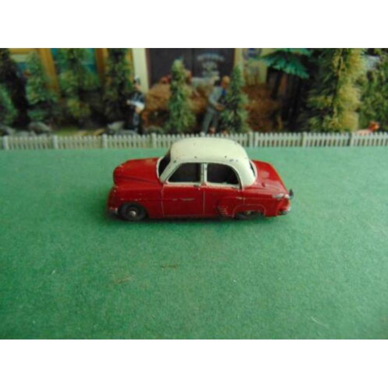 Matchbox series moko lesney no 22 vauxhall cresta