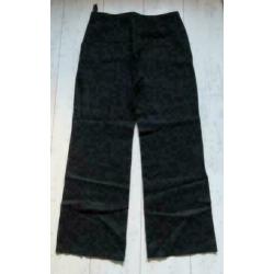 Taifun wijde flared zwarte pantalon broek maat 44