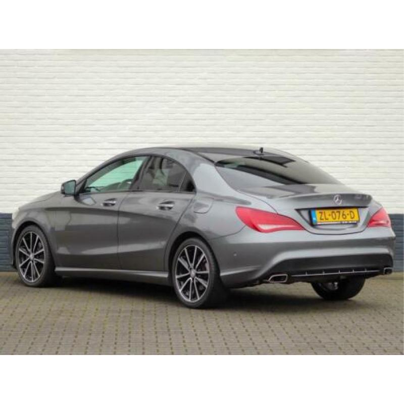Mercedes-Benz CLA-Klasse 180 Urban Night Navi Camera Climate