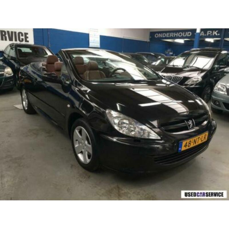 Peugeot 307 CC 2.0 16V Leder Navi Stoelverwarming
