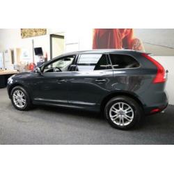 Volvo XC60 2.0 D3 FWD Summum LEDER NAVIGATIE CRUISE CONTROL