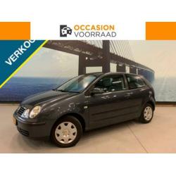 Volkswagen Polo 1.4-16V Comfortline € 4.450,00