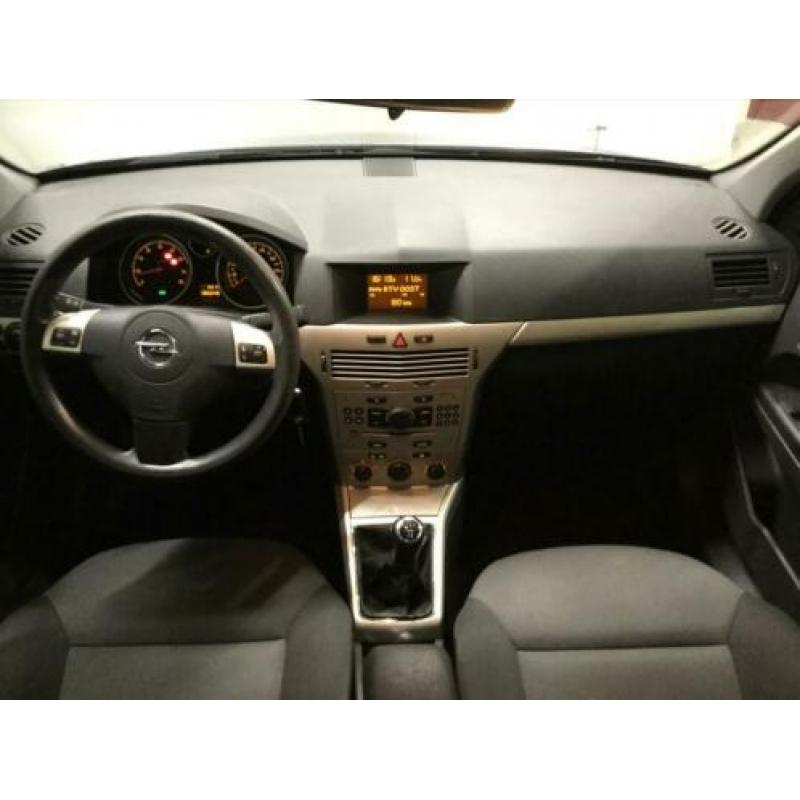 OPEL Astra 1.6 16V 116PK 5-Drs Temptation