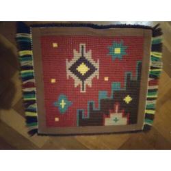 Kleed wollen,114 bij 75 cm en 57 bij 46 cm