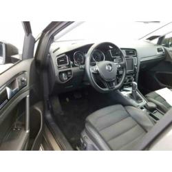 Volkswagen Golf 1.6 TDI HIGHL. GR.NAVI 1/2LEDER STOELVERW. C