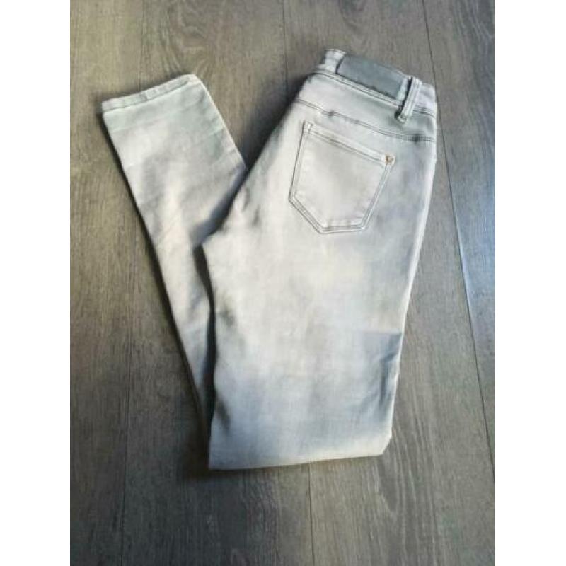 lichte skinny bikerjeans 38