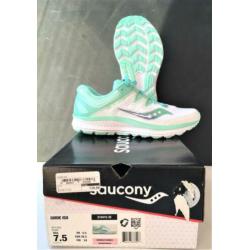 Nr. 100 / Maat 38,5 & 39 / Saucony GUIDE ISO / 67 % korting